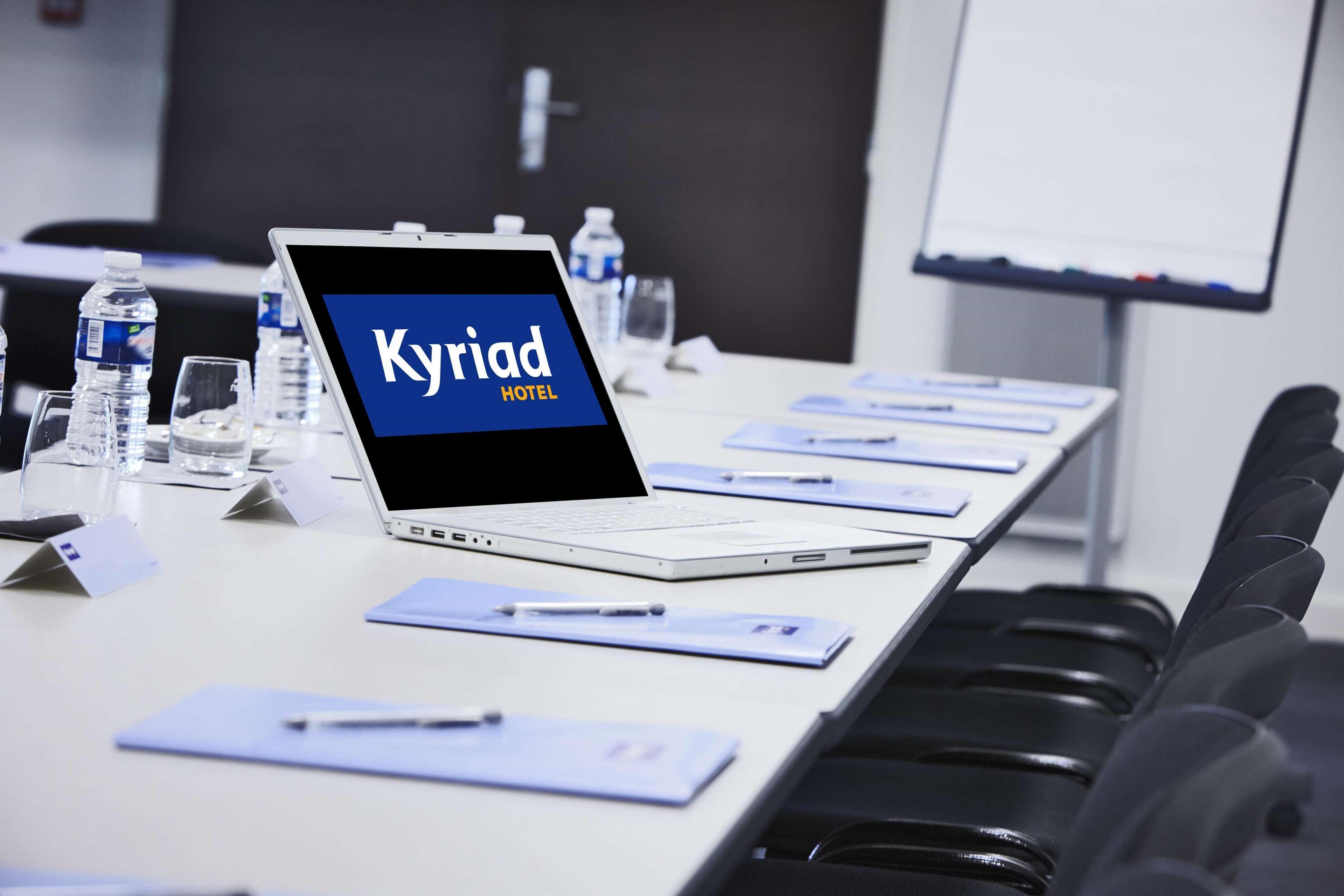 Kyriad Hotel Laval Λαβάλ Εξωτερικό φωτογραφία